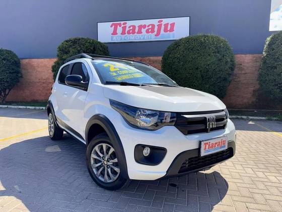 FIAT MOBI 1.0 EVO FLEX TREKKING MANUAL FIAT MOBI 1.0 EVO FLEX TREKKING MANUAL